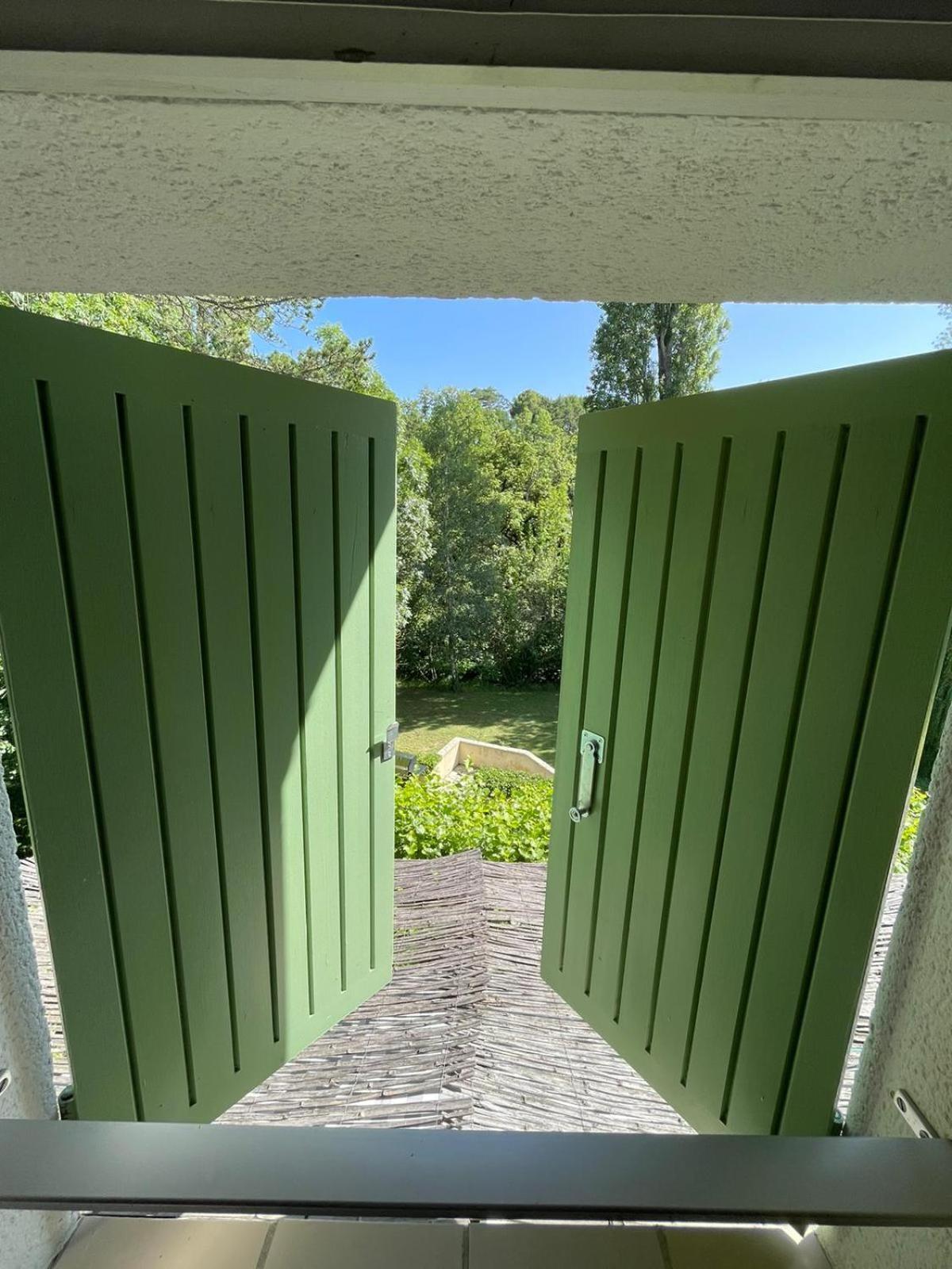Ferienwohnung Mas Des Amarens Malaucène Exterior foto