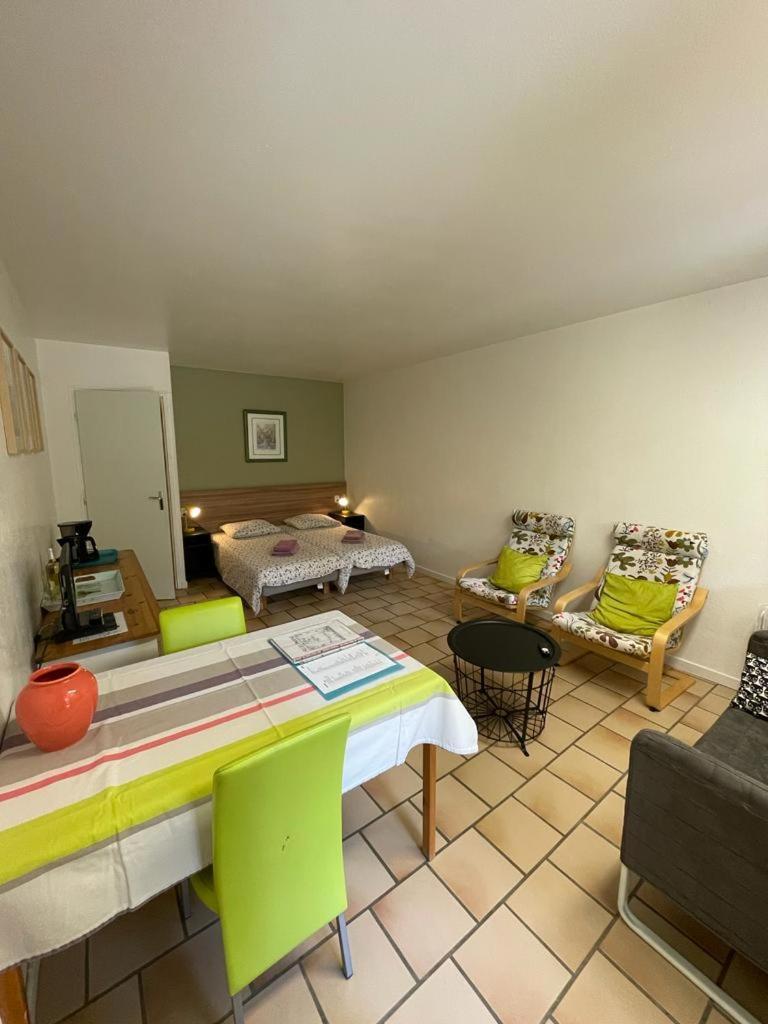 Ferienwohnung Mas Des Amarens Malaucène Exterior foto